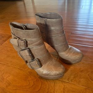 Gianni Bini bootie